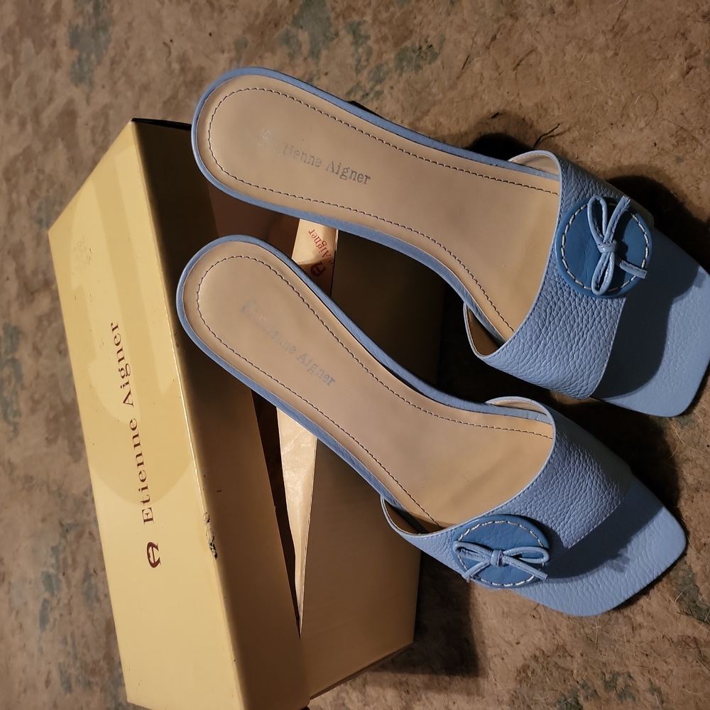Etienne Aigner shoes